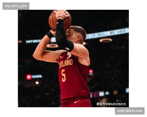 骑士米切尔19分难救主,雷霆多点开花巩固榜首地位